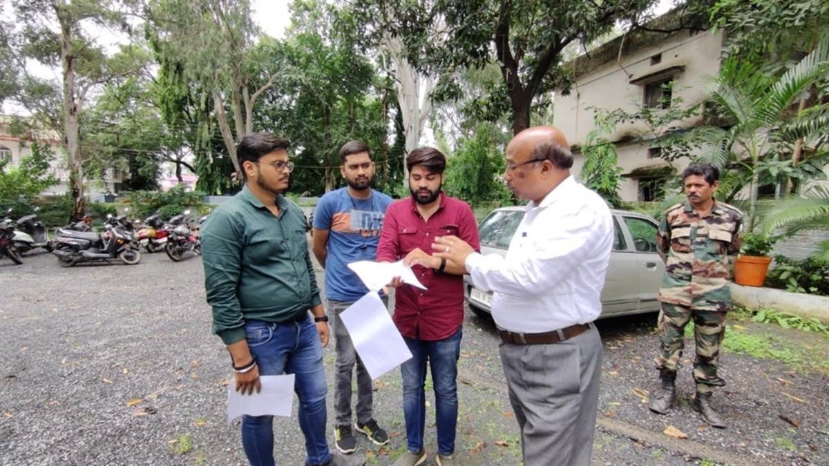 Ambikapur News : बीए द्वितीय वर्ष में सिर्फ 35 फीसद विद्यार्थी उत्तीर्ण पड़े पूरी खबर