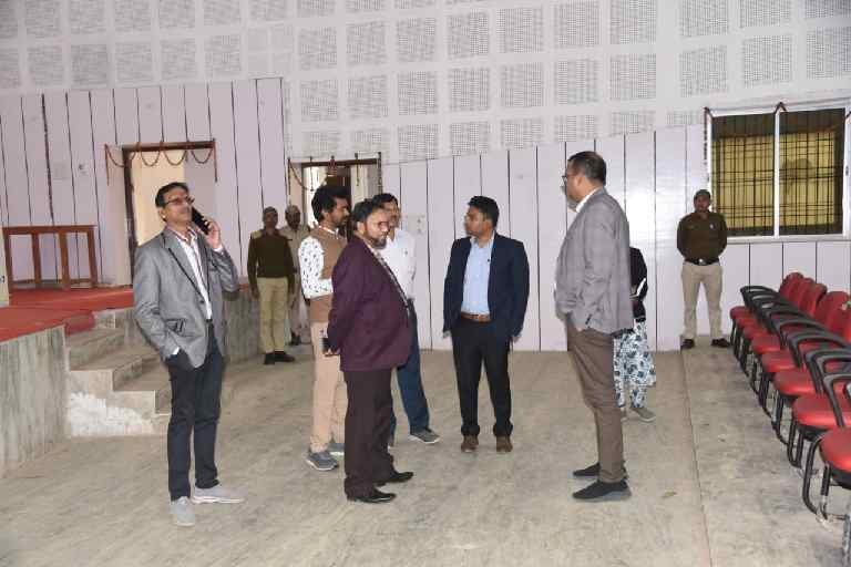CMOath taking : पथ ग्रहण प्रधानमंत्री श्री नरेन्द्र मोदी की गरिमामय उपस्थिति में छत्तीसगढ़ के नए मुख्यमंत्री श्री विष्णु देव साय और मंत्रिमंडल के सदस्य 13 दिसम्बर को लेंगे शपथ
