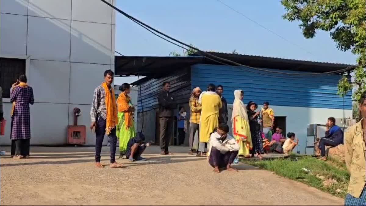 Breking news: बीजापुर में माता रुक्मणी आश्रम के 34 बच्चे बीमार, एक की मौत, कल जांच रिपोर्ट सौंपी जाएगी