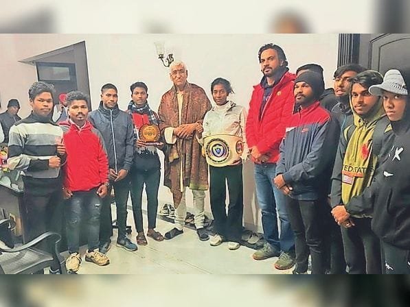 बॉक्सिंग चैंपियनशिप:सरगुजा जिले के खिलाड़ियों ने 5 गोल्ड, 3 सिल्वर मेडल समेत टाइटल बेल्ट जीता