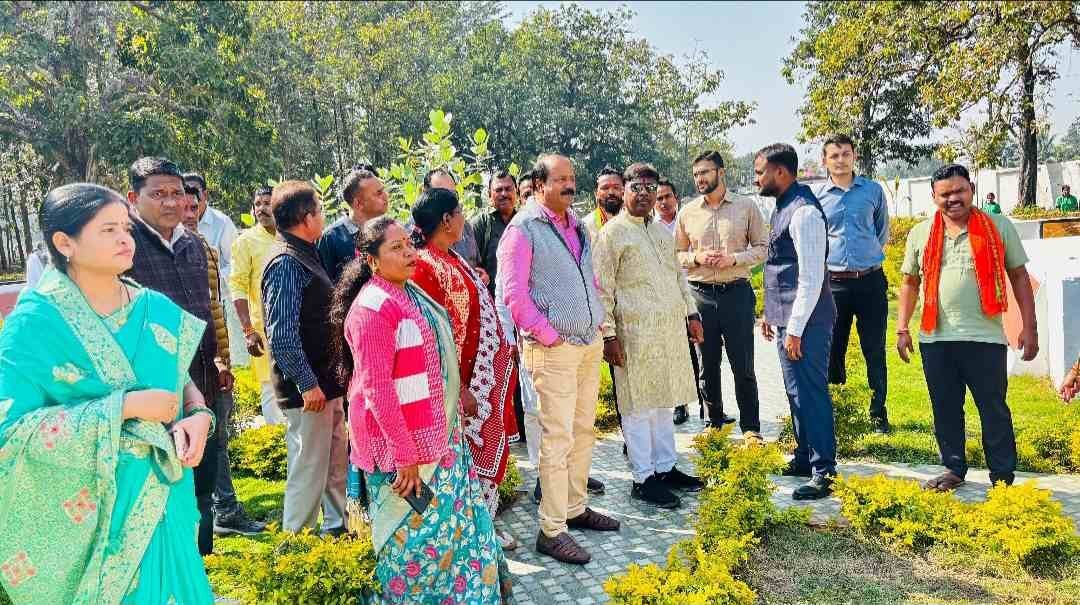 दंतेवाड़ा में खुला छत्तीसगढ़ का पहला वन मंदिर, 18 एकड़ में बना गार्डन - CG FIRST FOREST TEMPLE