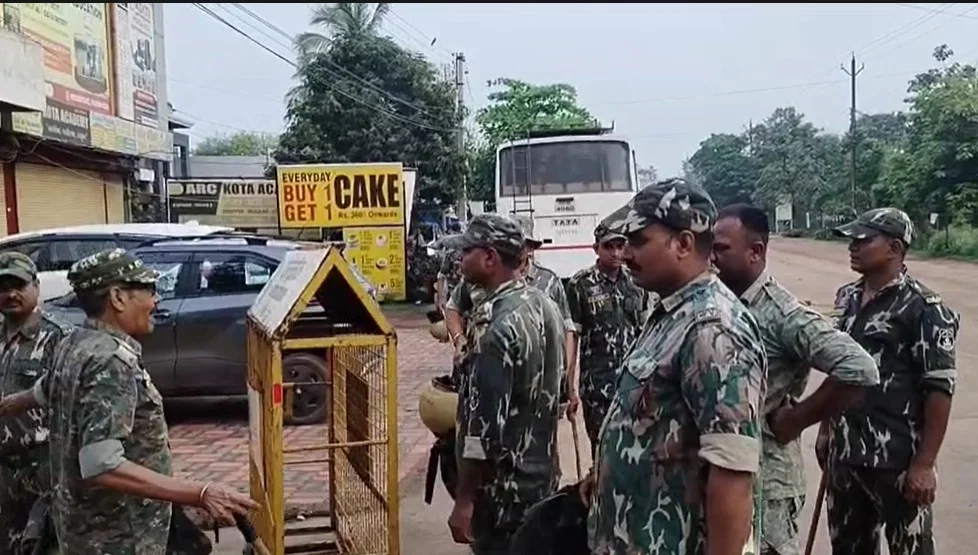 Breaking News : पूर्व मुख्यमंत्री भूपेश बघेल के भिलाई निवास पर ED की दबिश, 8 अधिकारियों की पहुंची टीम ..पढ़े पूरी ख़बर