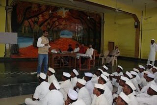 केन्द्रीय जेल अंबिकापुर के रसोई घर संचालन में नियुक्त कर्मचारियों को खाद्य सुरक्षा एवं रखरखाव पर दिया गया प्रशिक्षण