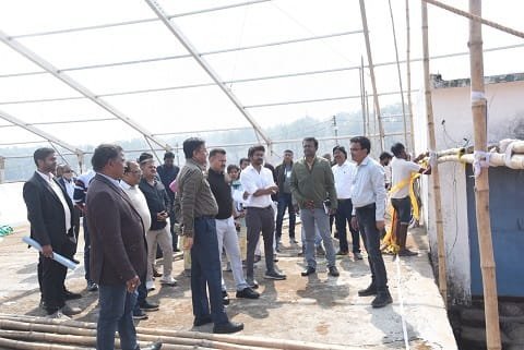 मैनपाट महोत्सव स्थल पर तैयारियों का जायजा लेने पहुंचे कलेक्टर-एसपी