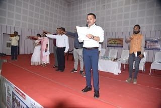मतदान के महत्व को बताने मतदाताओं के नाम कलेक्टर की चिट्ठी पहुंचेगी घर-घर