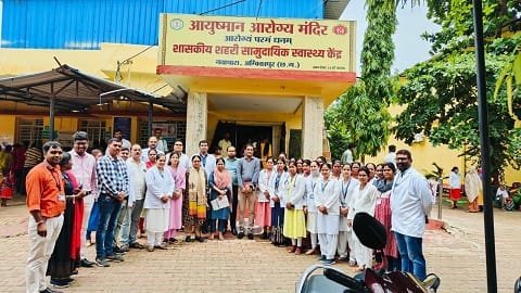 स्वास्थ्य सेवाओं का जायजा लेने राष्ट्रीय टीम एबीडी, राज्य एनयूएचएम स्तर की टीम एवं थर्ड पार्टी ऑडिट फर्म की टीम ने शहरी सामुदायिक स्वास्थ्य केंद्र नवापारा का किया निरीक्षण