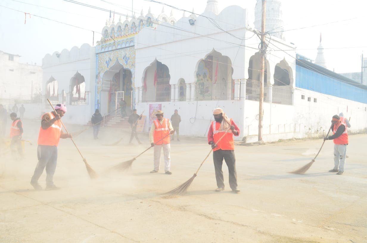 नगरीय व्यवस्था सुव्यवस्थित करने स्वच्छ भारत अभियान के तहत जारी है स्वच्छता ड्राइव, नेहरू वार्ड, करसु तालाब,रानी सती मन्दिर कॉलोनी में सुधरी व्यवस्था