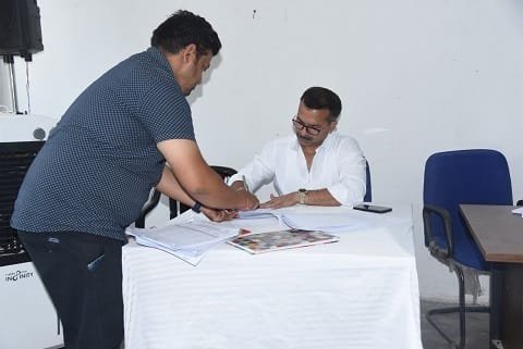 लोकसभा निर्वाचन 2024 हेतु इलेक्ट्रॉनिक वोटिंग मशीन की हुई कमिशनिंग