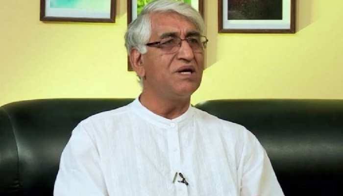 स्वास्थ्य मंत्री टी एस सिंहदेव ने कहा है कि गृहमंत्री ताम्रध्वज साहू से उनके व्यक्तिगत बेहतर और स्नेहिल संबंध हैं।